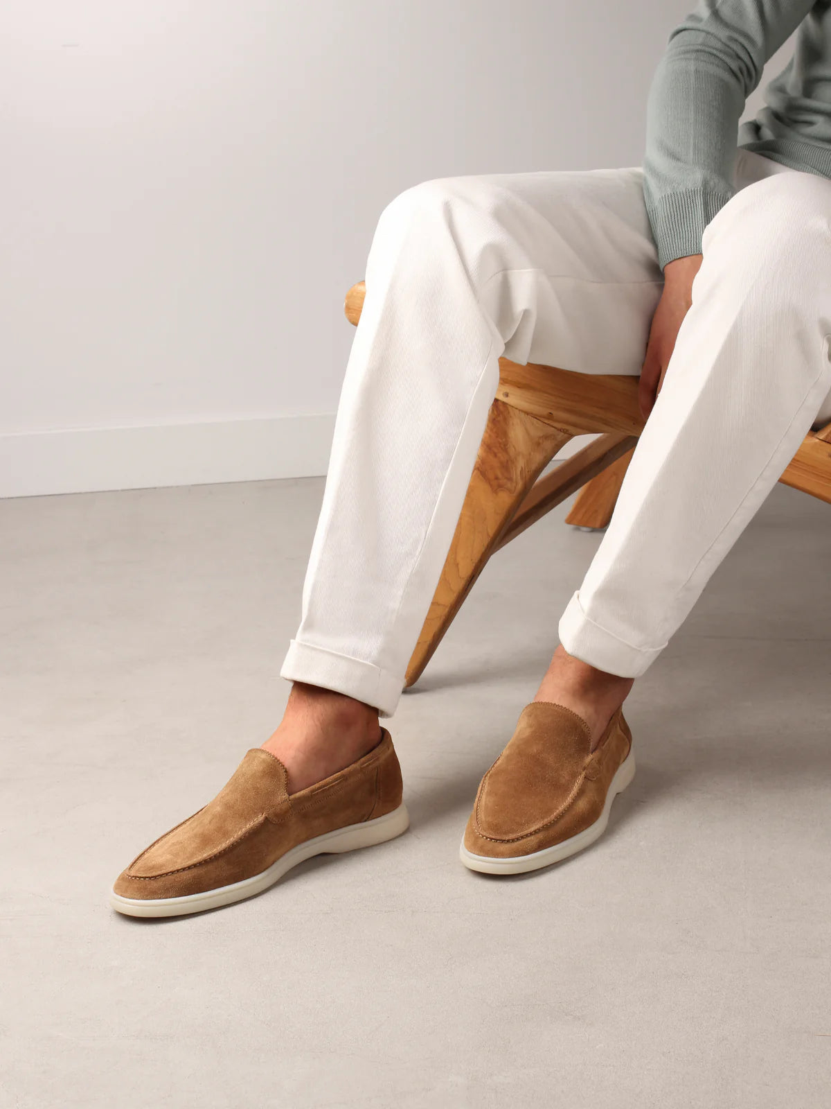 Beige heren loafers met casual suède afwerking