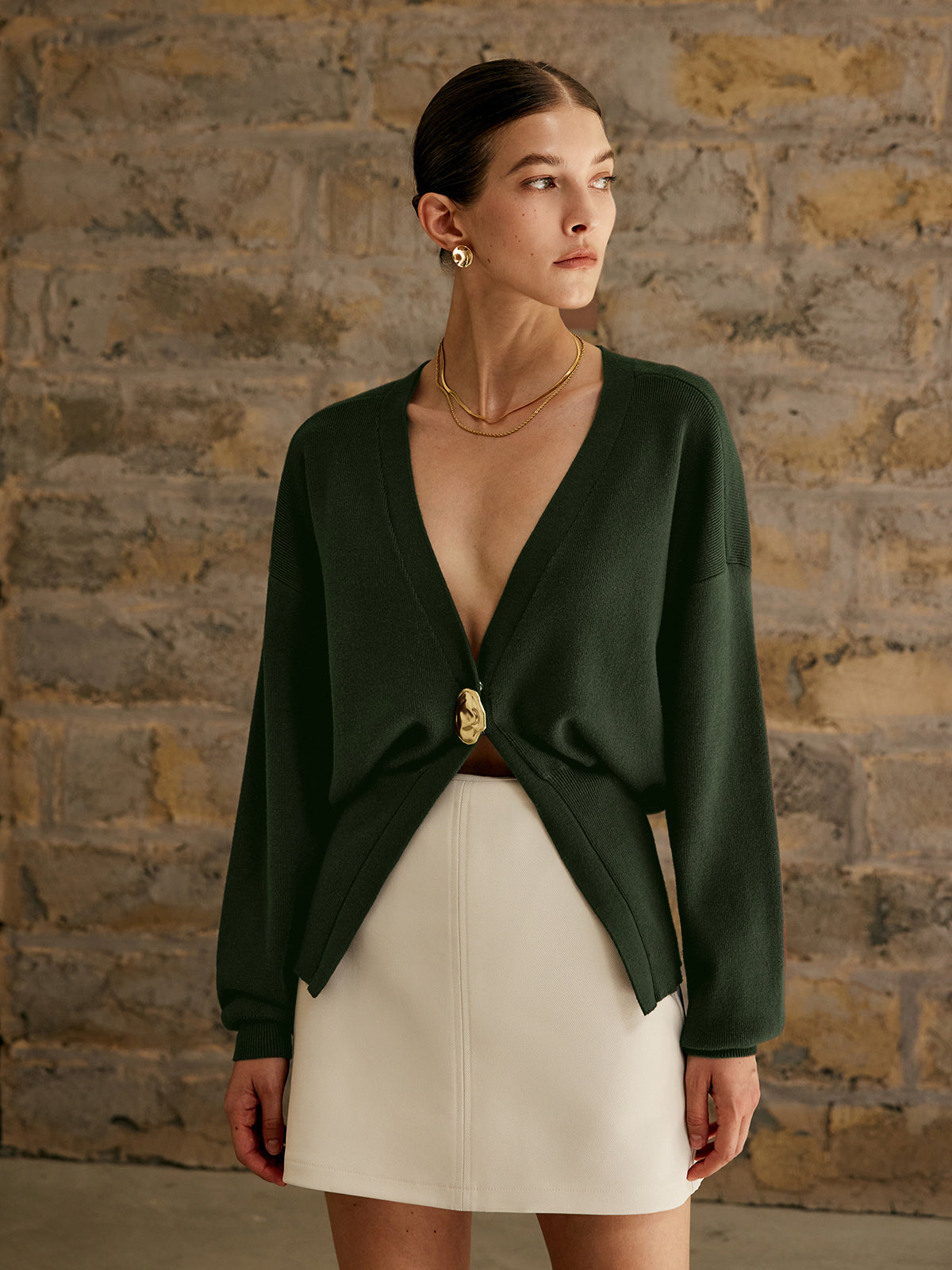 Isabelle | Gebreid Vest met Gouden Knopen