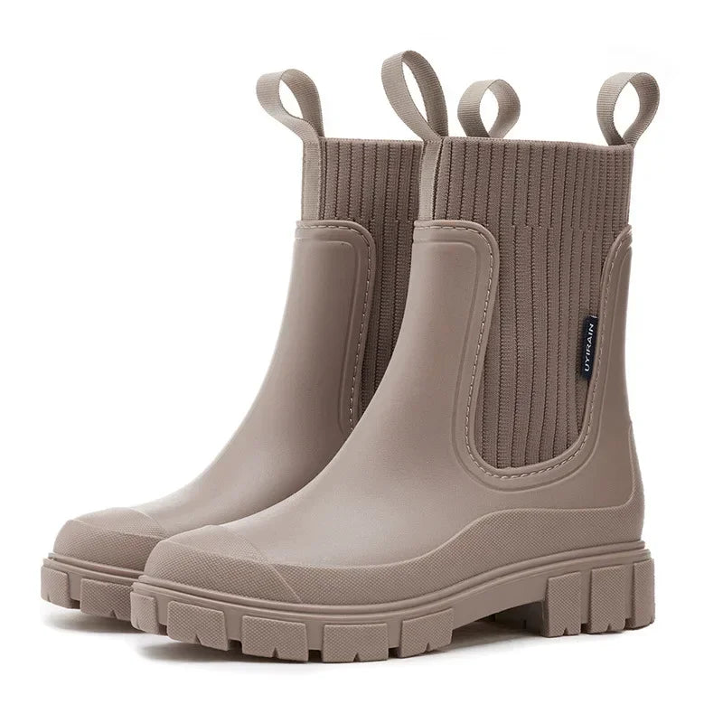 Waterdichte beige chelsea boots met ribstructuur en grove zool