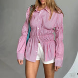 Roze gestreepte blouse met plooien en manchetten