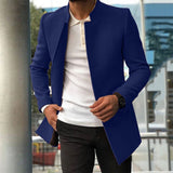 lichte zomerjas met lange mouwen en waterafstotend materiaal in blauw

