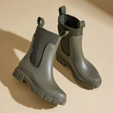 Army green chelsea boots met stevige buitenzool