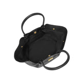 Aurora Luxe Shoulderbag in zwart leer met gouden slotdetail