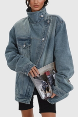 Nova Asymmetry – Trendy Oversized Denim Jacket met Asymmetrisch Design