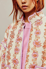 Aurora Patchwork Jacket close-up roze bloemenprint
